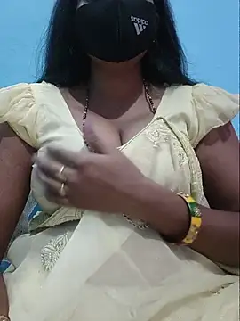 Sexyradha  online show from July 6, 2026, 5:15 pm