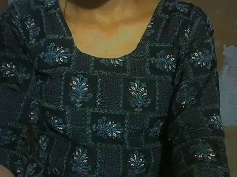 mayra89 online show from July 18, 2026, 5:21 pm
