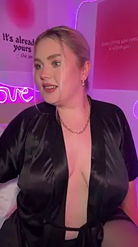 April Vancee online show from June 26, 2026, 5:08 pm