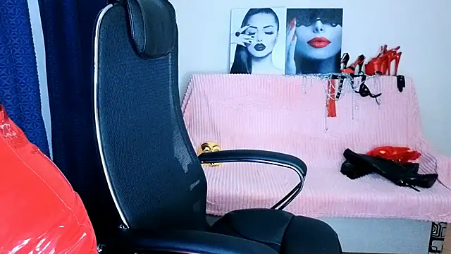 Miss Alice Silver online show from March 13, 2025, 7:28 pm