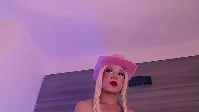 Snapshot of SashaNova chatting on February 22, 2026, 6:05 am SashaNova online show from February 22, 2026, 6:05 am