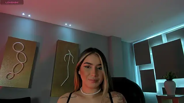 Snapshot of MaddisonCollins chatting on February 20, 2026, 12:07 pm MaddisonCollins online show from February 20, 2026, 12:07 pm