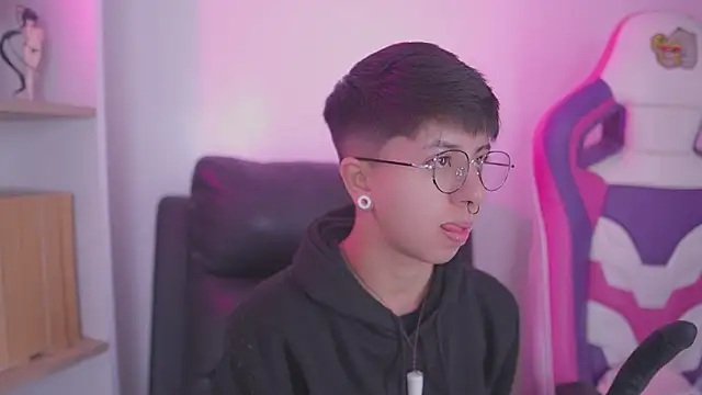 tommy blue online show from October 11, 2025, 4:30 pm