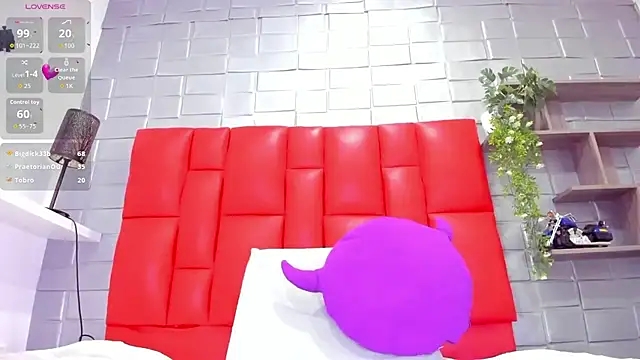 Taylorr evans online show from November 15, 2025, 4:22 pm