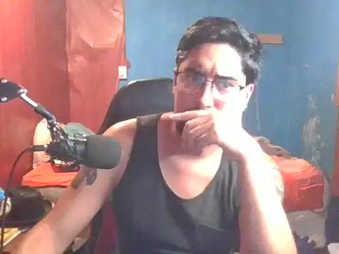 Snapshot of genganrr chatting on March 3, 2025, 2:28 pm genganrr online show from March 3, 2025, 2:28 pm