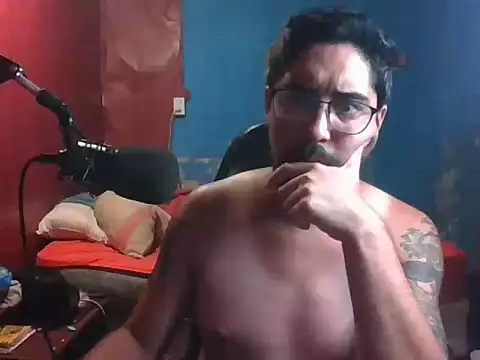 Snapshot of genganrr chatting on March 3, 2025, 5:31 pm genganrr online show from March 3, 2025, 5:31 pm