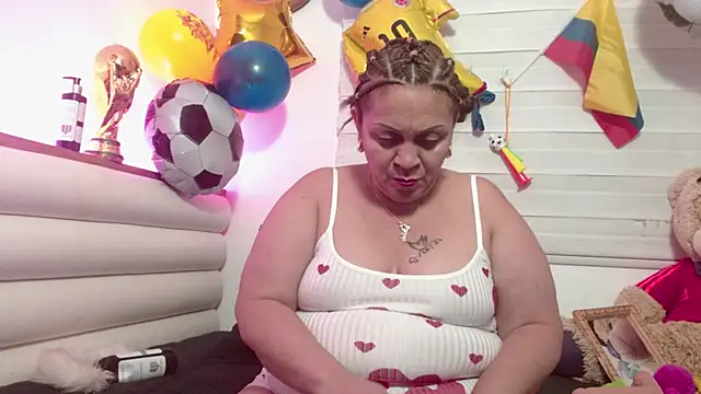 scarlettbooty online show from June 26, 2026, 10:10 am