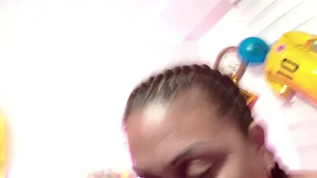 scarlettbooty online show from July 1, 2026, 10:48 am
