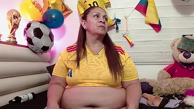 scarlettbooty online show from July 4, 2026, 12:00 pm