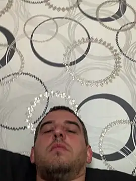 Maxpeins online show from May 22, 2026, 1:47 am