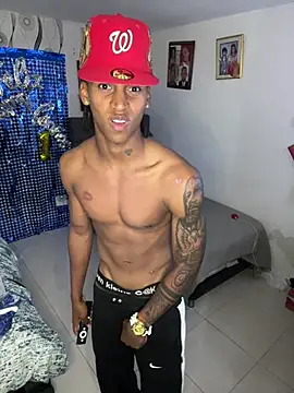 kyle ivo00 online show from January 12, 2026, 4:41 am