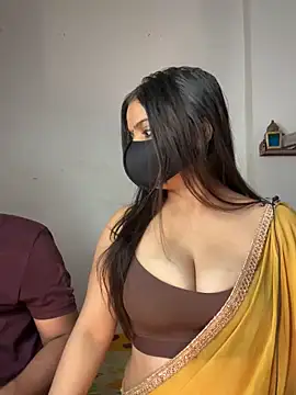 Snapshot of etihotyy chatting on October 31, 2025, 6:10 am etihotyy online show from October 31, 2025, 6:10 am