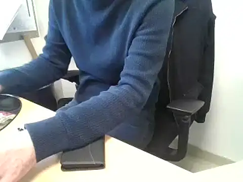 GM51-1988 online show from March 21, 2025, 4:40 pm