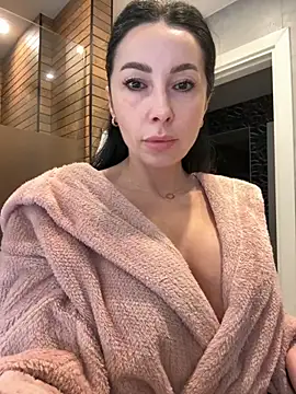 Vanessao1 online show from November 19, 2025, 7:19 am