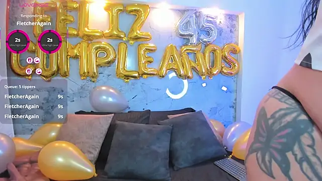 violeta delavega1 online show from September 20, 2025, 4:17 am