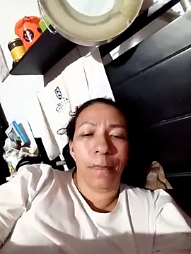 Antonela45 online show from September 27, 2025, 3:56 am