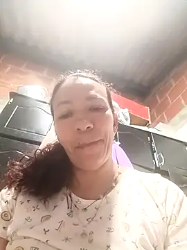 Antonela45 online show from February 25, 2026, 2:01 am