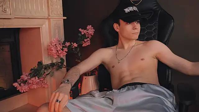 Snapshot of hot__hunterr chatting on March 22, 2025, 3:09 pm hot hunterr online show from March 22, 2025, 3:09 pm