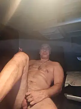 aleksis1313 online show from November 8, 2025, 10:02 pm