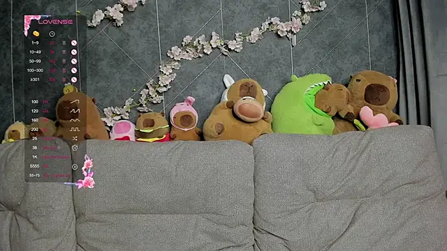 EvaTheHeart online show from October 21, 2025, 12:48 pm