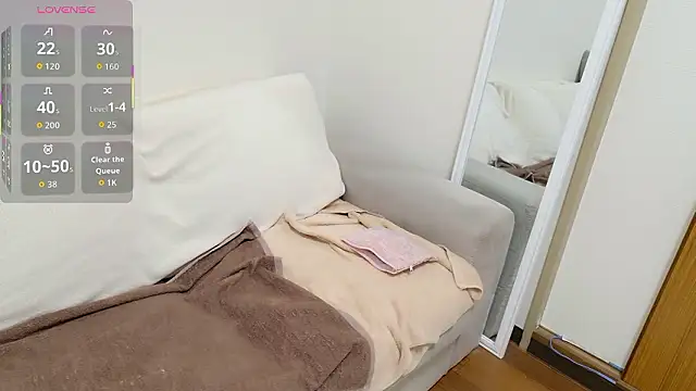 pppYukaqqq online show from October 18, 2025, 9:55 am