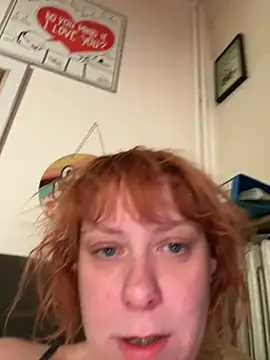 VeraaFlynn online show from June 23, 2026, 5:27 am