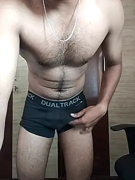 Snapshot of RightFielder chatting on February 12, 2026, 4:56 am RightFielder online show from February 12, 2026, 4:56 am