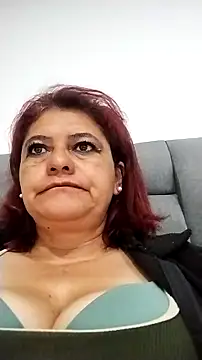 BiancaSteel online show from November 12, 2025, 12:20 pm