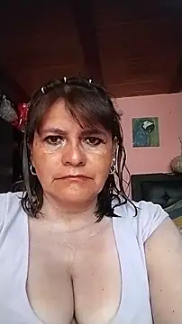 Snapshot of BiancaSteel chatting on June 23, 2026, 4:49 pm BiancaSteel online show from June 23, 2026, 4:49 pm