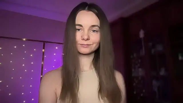 lanaloulou online show from March 22, 2025, 9:31 pm