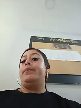 LeilaHiuston online show from July 21, 2026, 8:43 pm