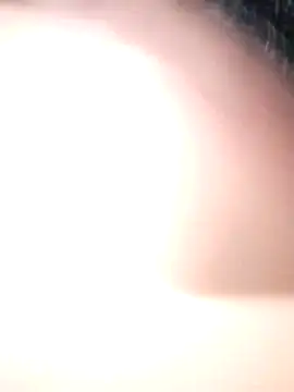 Snapshot of Sandra42 chatting on November 12, 2025, 9:57 am Sandra42 online show from November 12, 2025, 9:57 am