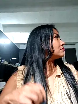 Ariana Rodriguez online show from October 16, 2025, 1:36 am