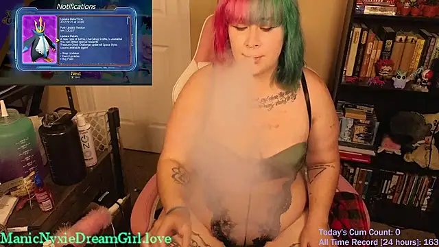 VioletNova online show from October 4, 2025, 12:17 pm