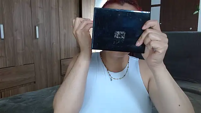 nanis milf online show from August 6, 2026, 12:44 pm