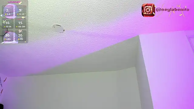 Cristal Velle online show from July 29, 2026, 12:59 pm