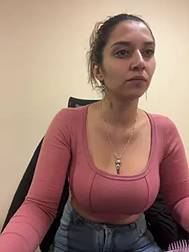 Isabella Varella online show from March 13, 2026, 12:21 pm