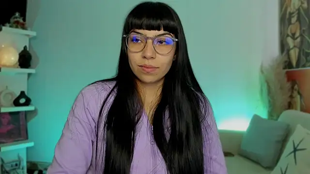 Saraa Desiree online show from September 29, 2025, 9:42 pm