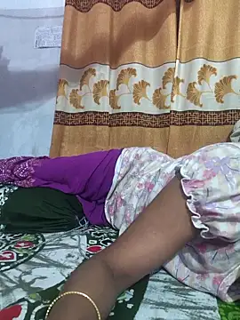 sexy-trisha1 online show from November 7, 2025, 1:26 pm