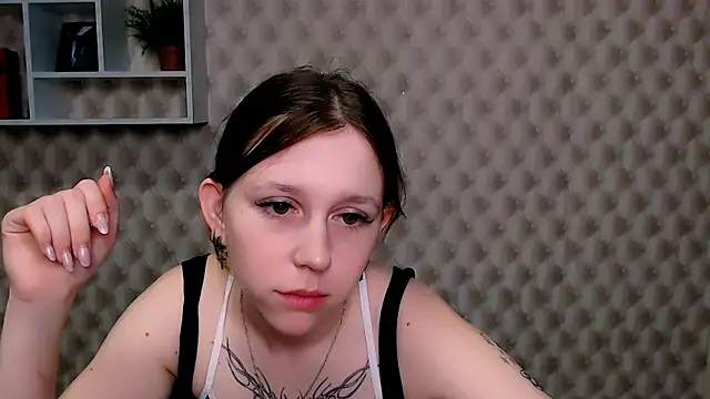  MiraGold  online show from December 3, 2025, 7:19 am