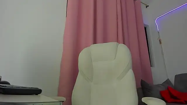 gaaby foxx online show from September 29, 2025, 1:28 pm