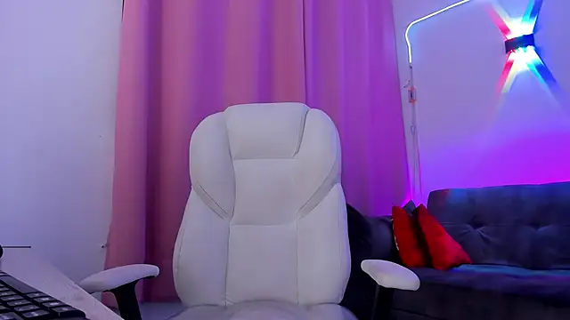 gaaby foxx online show from September 9, 2025, 1:20 pm