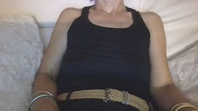 Valentinette online show from July 9, 2026, 9:25 pm