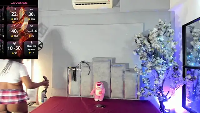 Candaceoweens online show from September 20, 2025, 3:44 am