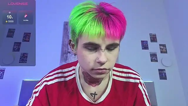 Alex Vallley online show from October 12, 2025, 9:16 pm