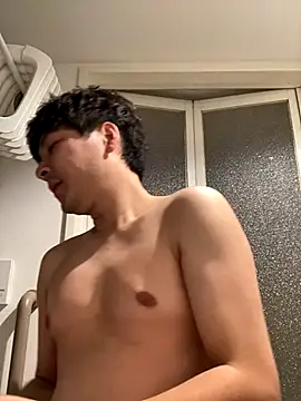 waka3232 online show from September 14, 2025, 10:10 pm