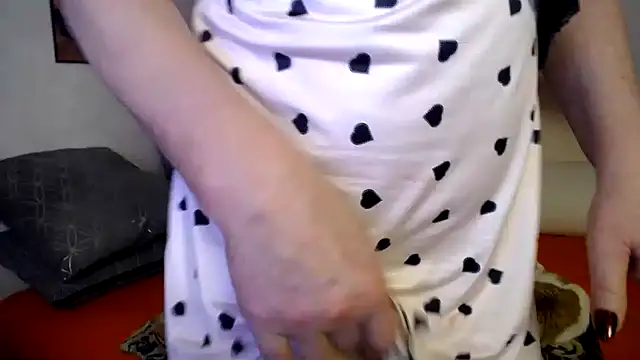 Kathylovexxx online show from February 8, 2026, 4:32 am