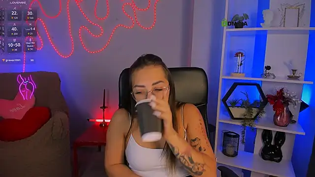 kiki swan online show from July 19, 2026, 11:07 am