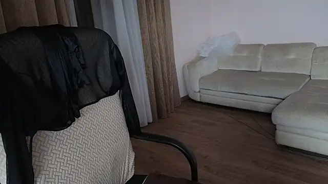 Wane Witch online show from September 12, 2025, 7:35 pm