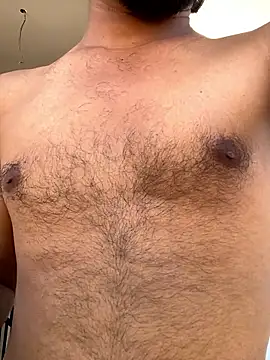 UproseOval online show from April 25, 2026, 8:17 am